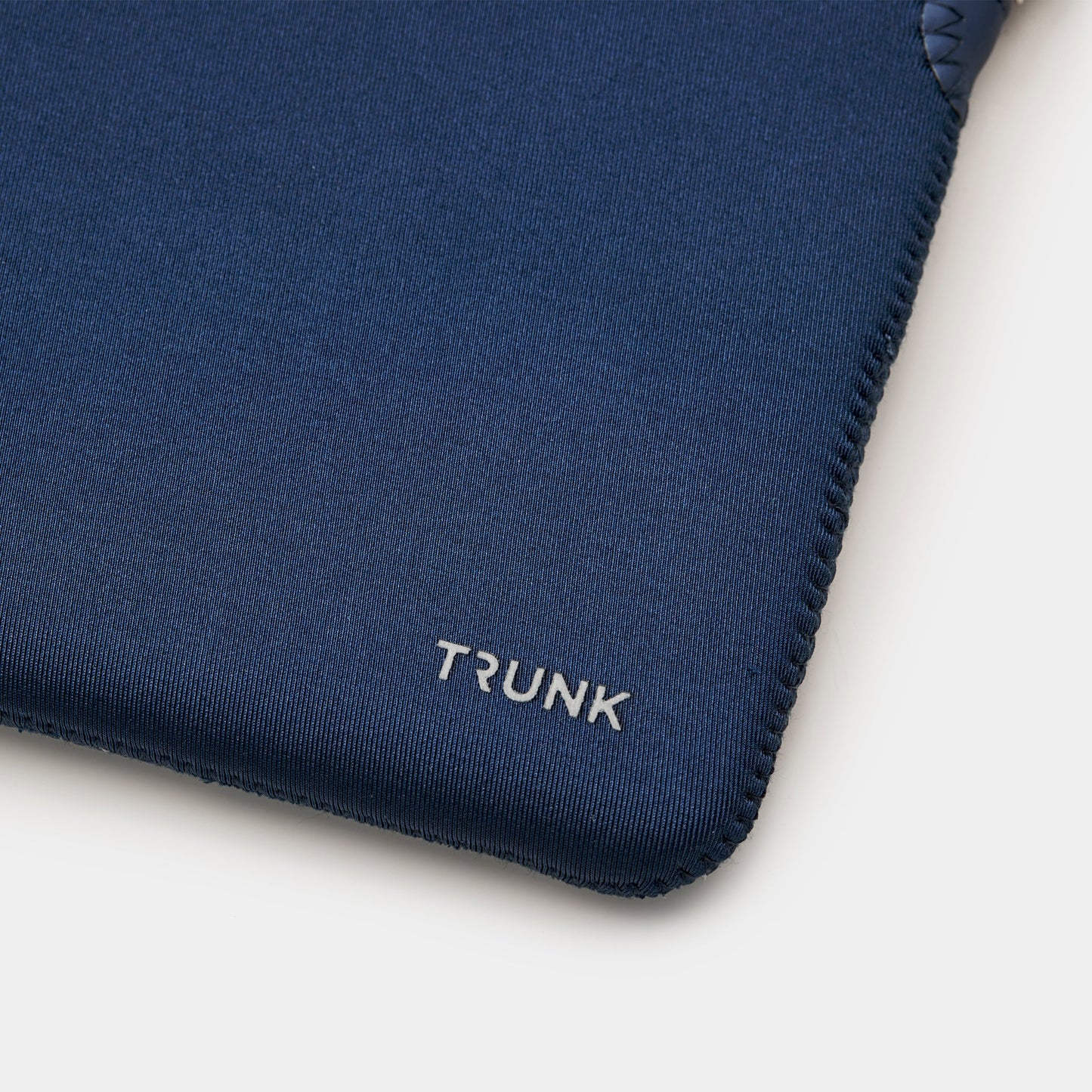 Trunk Housse en néoprène pour MacBook 15 pouces - Bleu marine