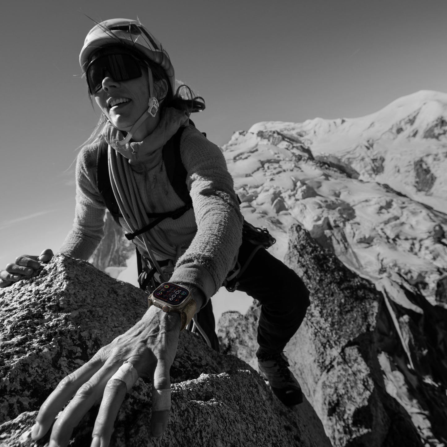 EOL Apple Watch Ultra 2 (GPS + Cellular) • 49-mm kast van titanium • Indigo Alpine‑bandje - L