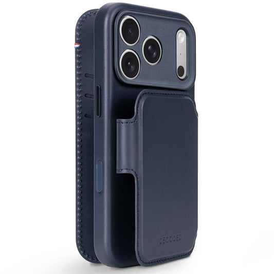 Decoded Detachable Wallet pour iPhone 18 Pro Max/17 Pro Max - Bleu marine