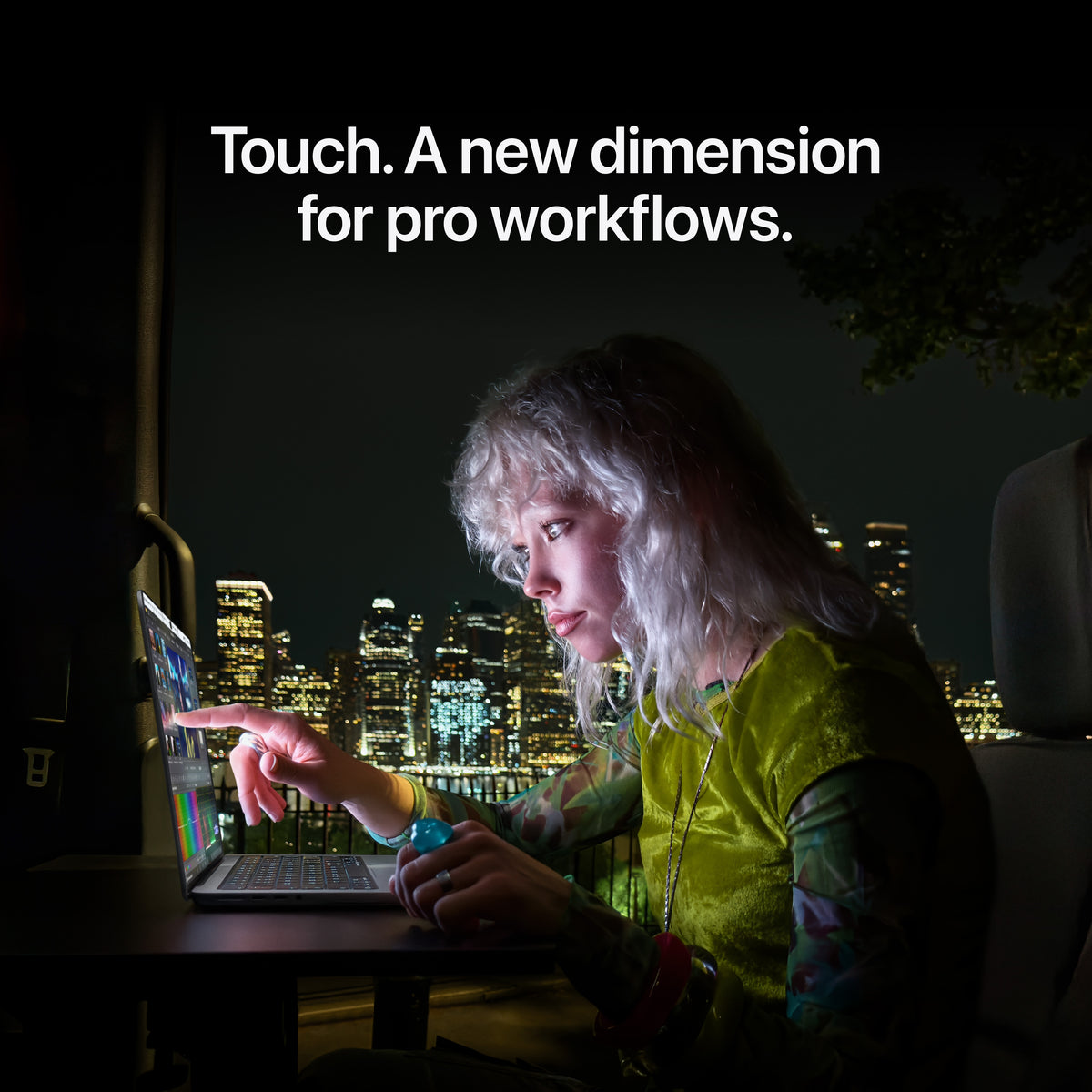 14‑inch MacBook Pro met PROLED XDR-display: Apple M5 Pro-chip met 15‑Core CPU en 16‑Core GPU, 24 GB, 1 TB SSD - Spacezwart (Qwerty NL)