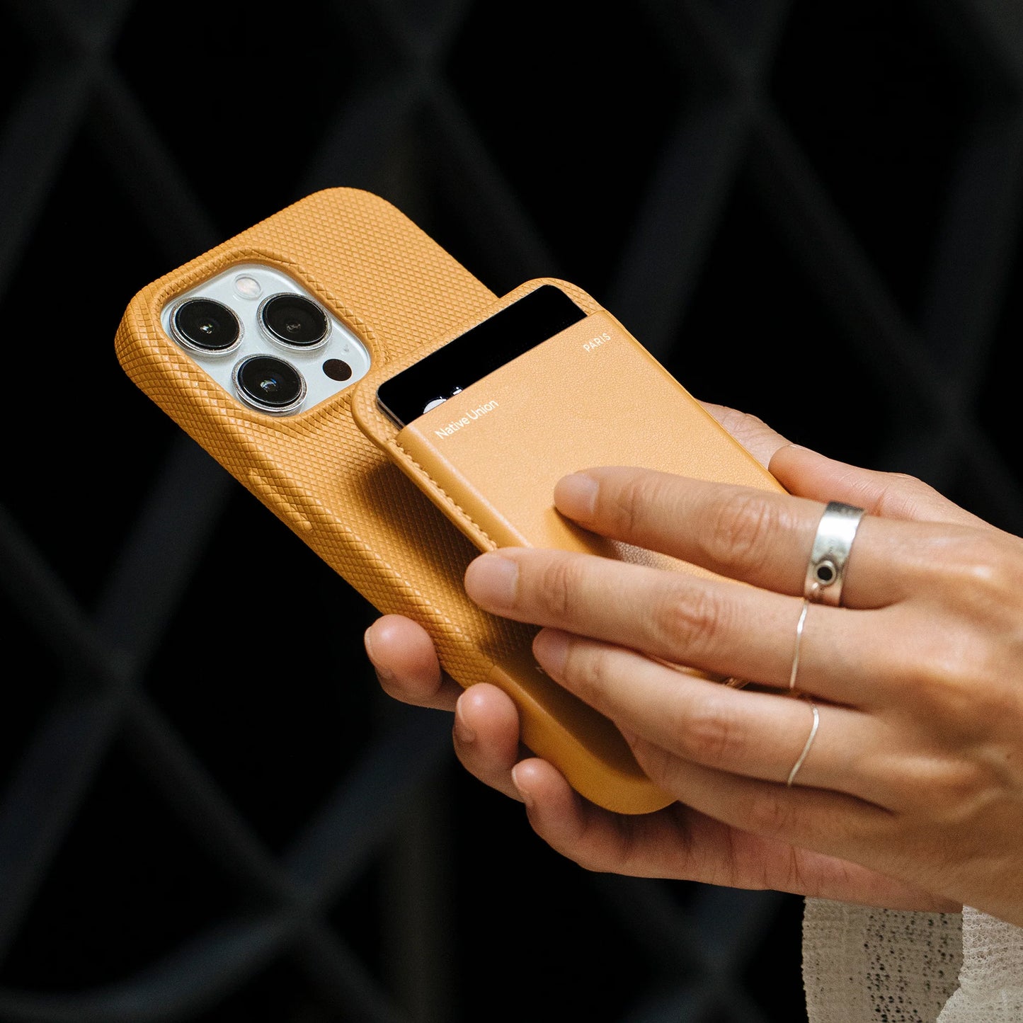 EOL Native Union (Re)Classic Card Wallet - Jaune