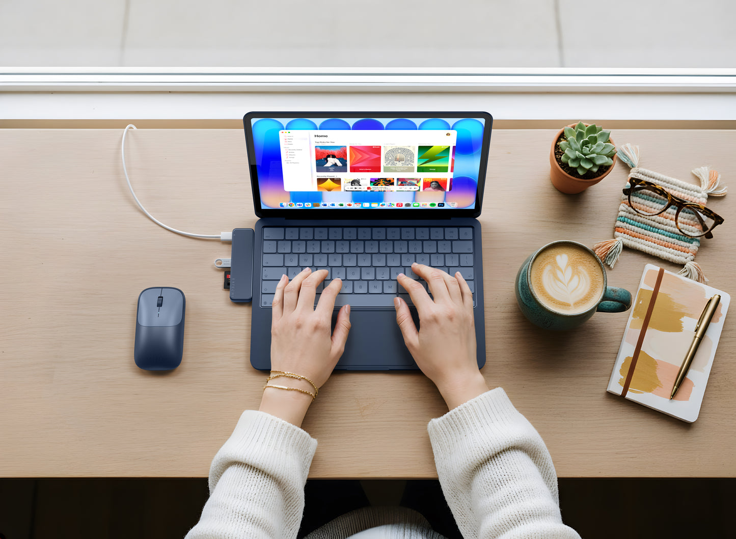 Satechi USB-C Snap Hub - Indigo