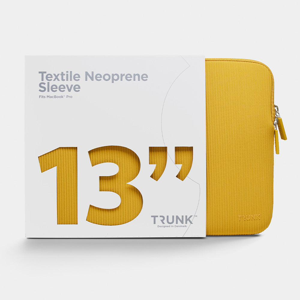 Trunk Ribbed Velvet Sleeve voor MacBook Pro 14-inch - Zonnebloem