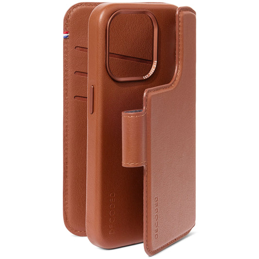 EOL Decoded Detachable Wallet voor iPhone 15 Pro - Bruin